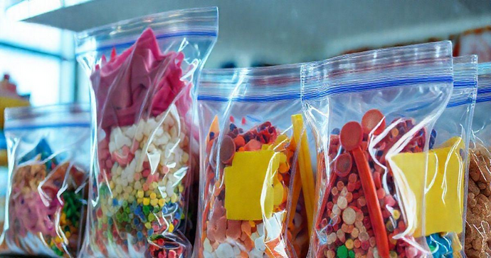 Saquinho com Zip Lock: Praticidade e Organização